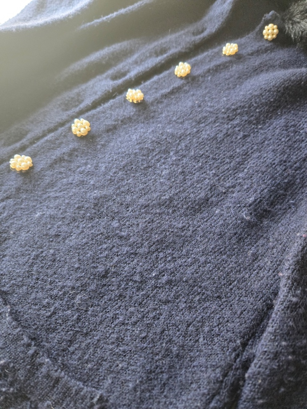 Adrienne Vittadini Navy Knit Faux Fur Collar Sweater Ccardigan - Picture 9 of 14